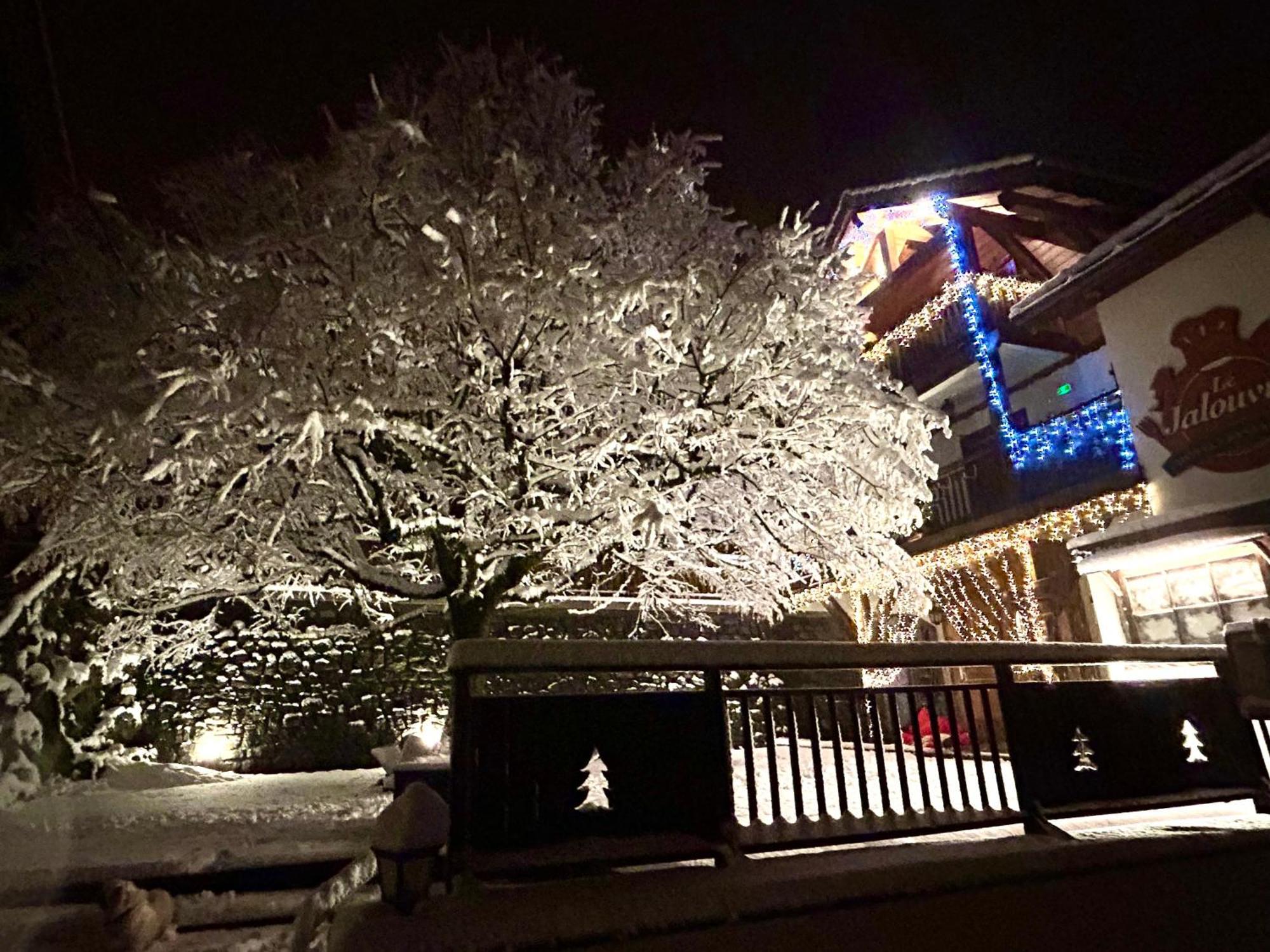 Hotel Le Jalouvre Mont-Saxonnex Kültér fotó